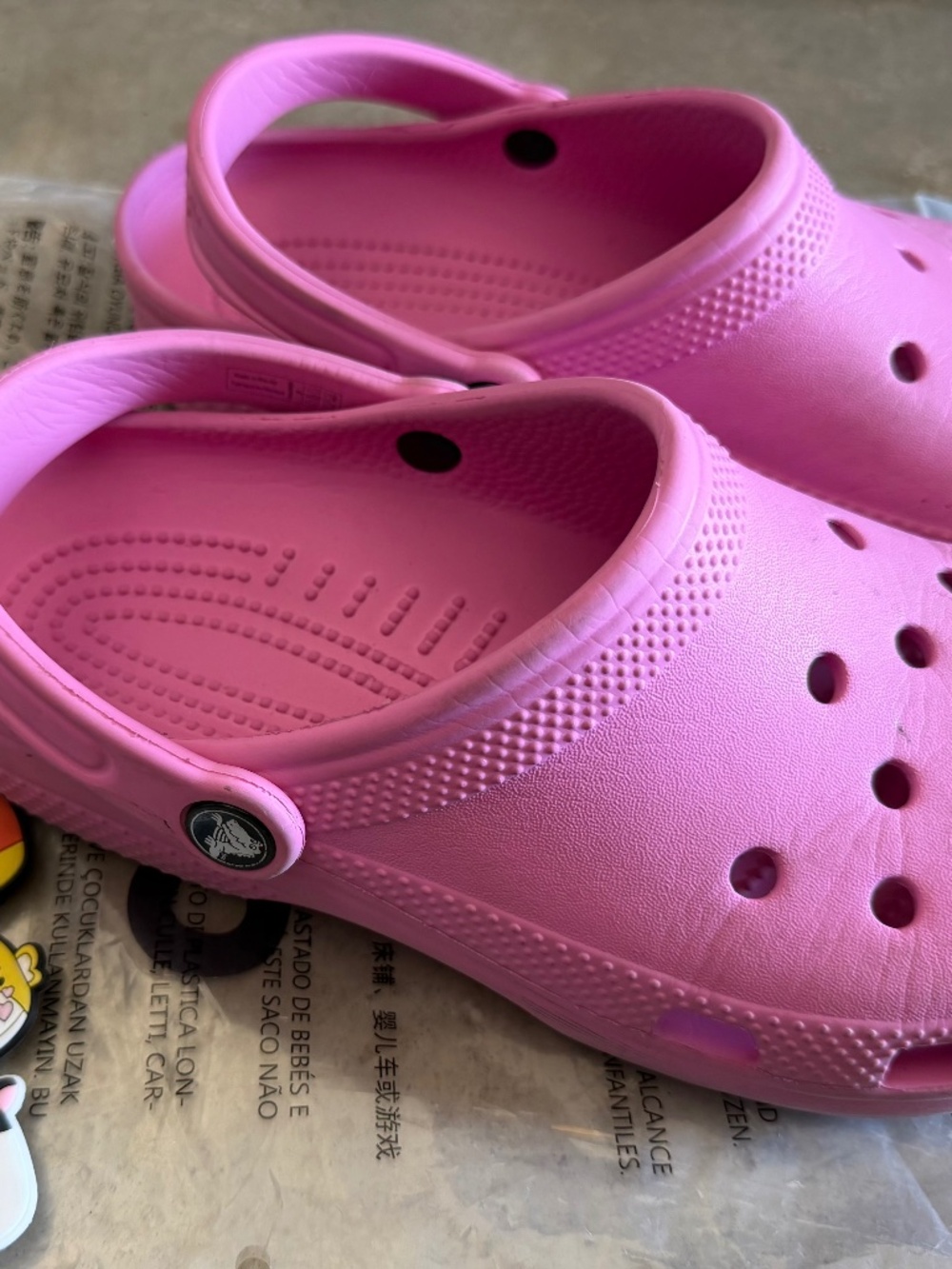 Crocs J6